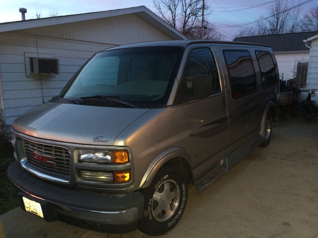 2001 gmc savana