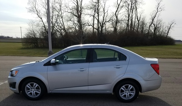 Used Chevrolet Sonic 2LT Sedan FWD for Sale (with Photos) - CarGurus