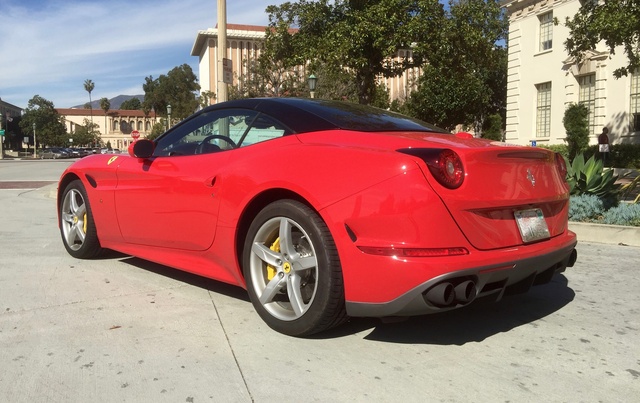 2017_ferrari_california_t_roadster pic 5815869502554291822 640x480