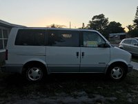 1997 GMC Safari Overview 1997 GMC Safari Overview