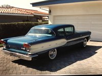 1958 Pontiac Chieftain Overview