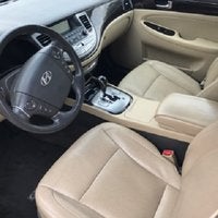 2011 Hyundai Genesis Interior Pictures Cargurus