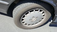 1988 Mercedes-Benz 190-Class Overview 1988 Mercedes-Benz 190-Class Overview